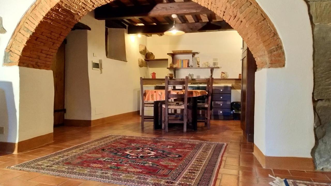 Villa La Nussa Capolona Exteriör bild